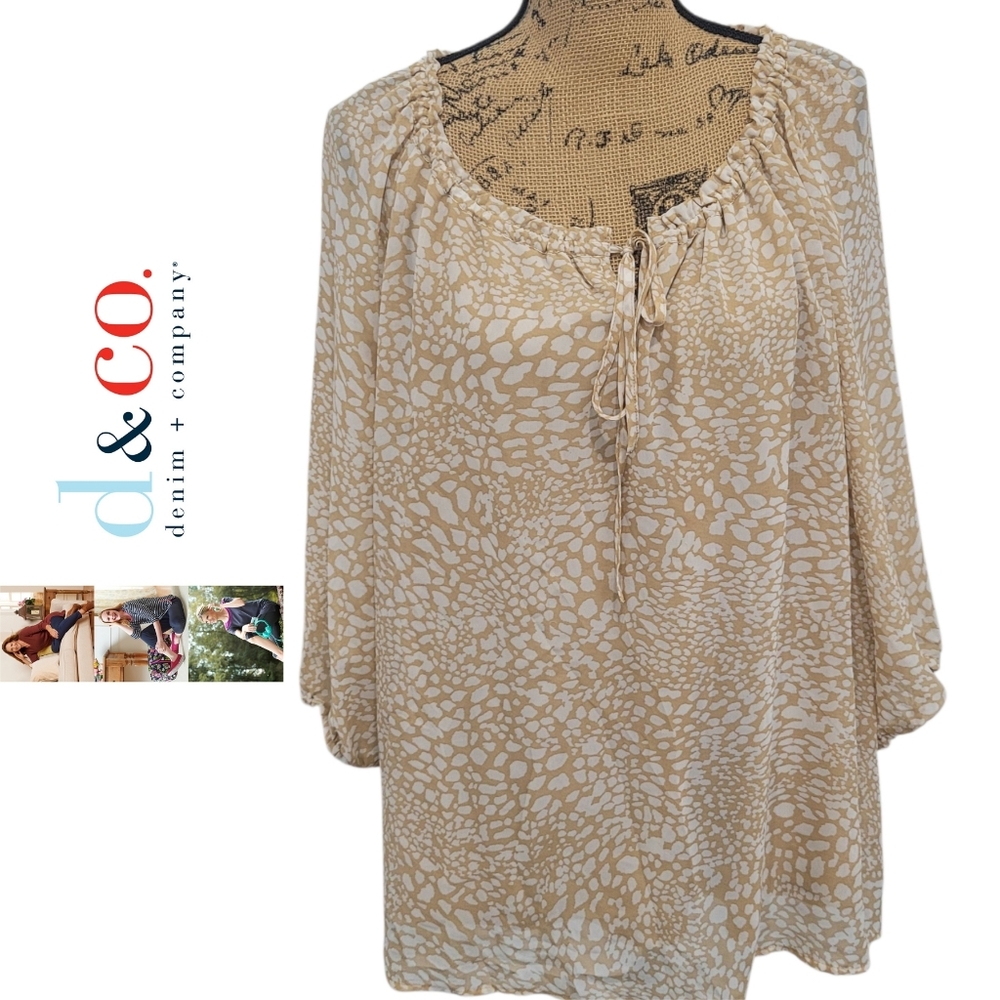 Denim&Co Women's Tan Patterned Blouse